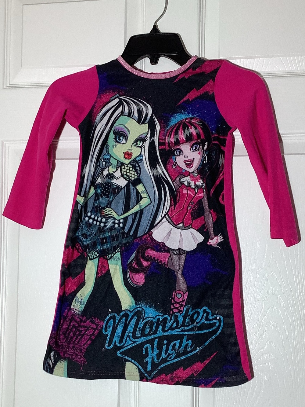 Monster High Girls' Pink & Black Graphic Long Sleeve Gown Pajamas from 2015